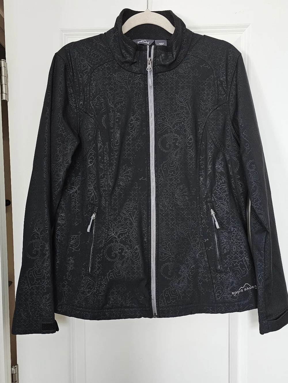 Eddie Bauer Soft Shell Jacket Women L Black Floral Print Outdoor Hiking LW